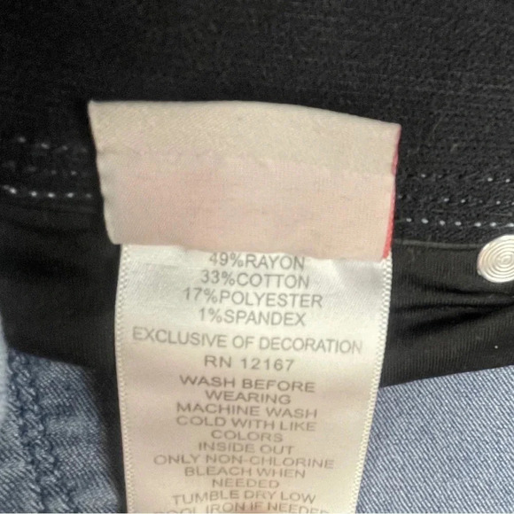 Laurie Felt Classic Faded  Blue Denim Jeans - Women's Medium - Distressed - Picture 8 of 10